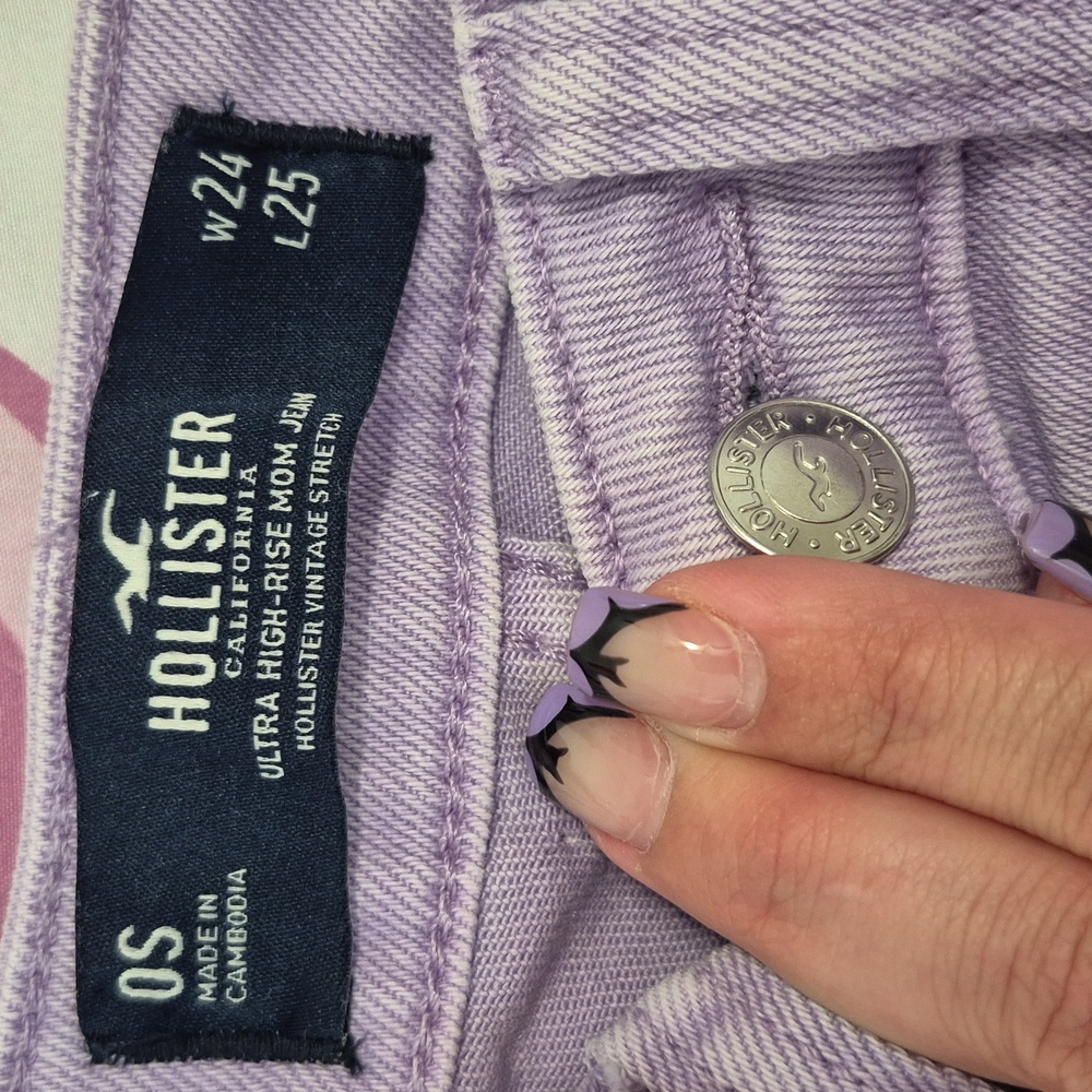 Hollister Purple Ultra High Rise Mom Jeans Straight Leg Size 0 S - Picture 5 of 5